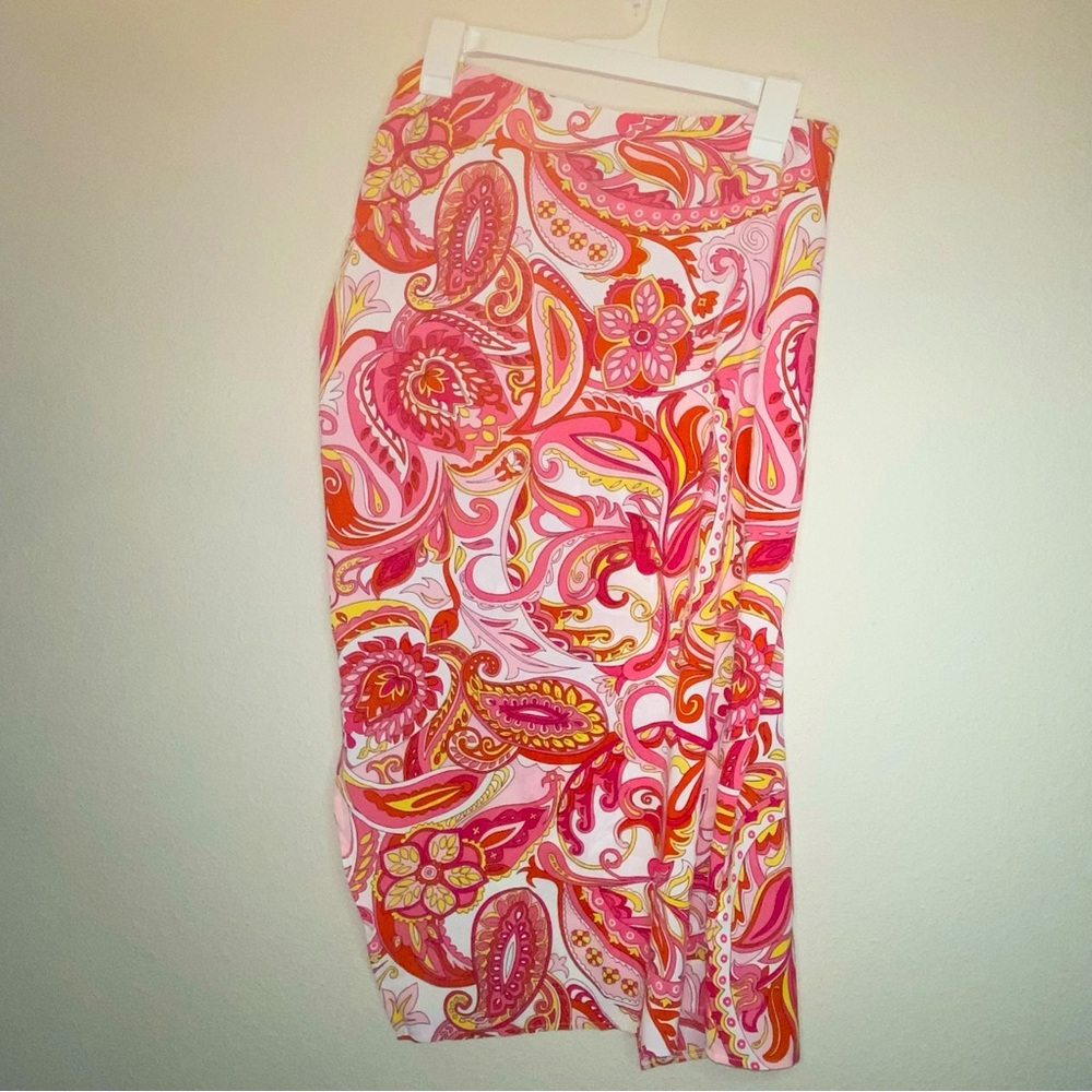 4/$20🛍️ Pink and Orange Floral Slit Skirt